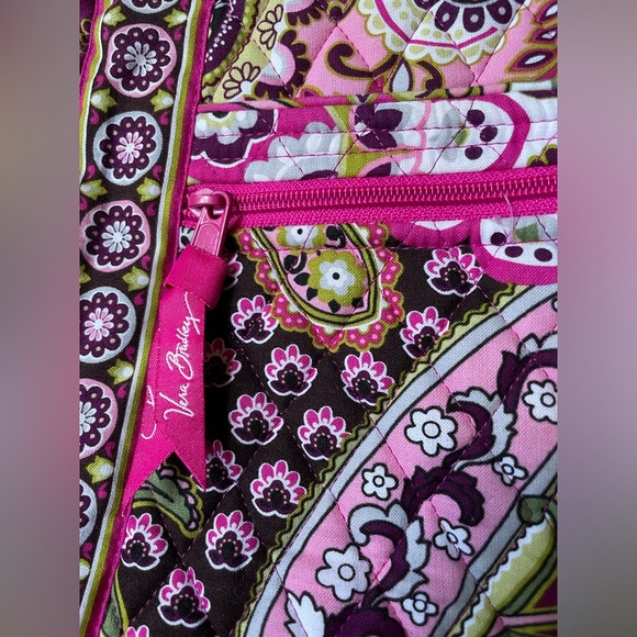 Vera Bradley Hipster Very Berry Paisley Crossbody bag - Picture 6 of 7